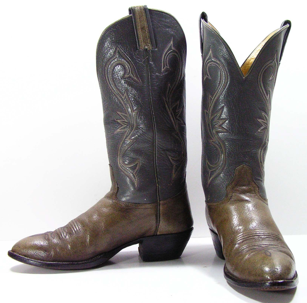 image of liquidation wholesale used green cowboy boots